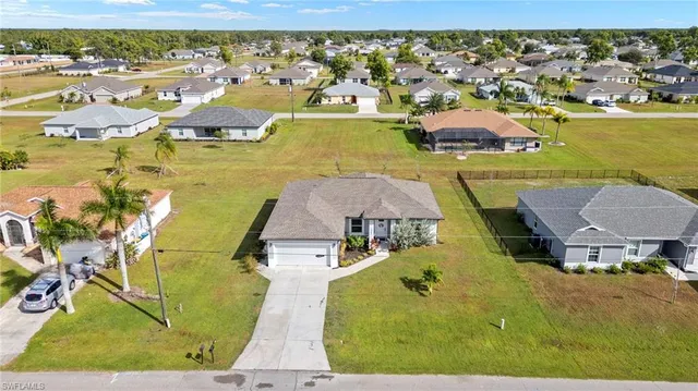 $350,000 | 16056 Dinal Drive, Punta Gorda, FL 33955