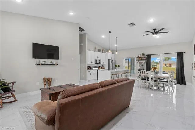 $350,000 | 16056 Dinal Drive, Punta Gorda, FL 33955