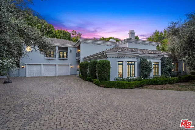 $4,800,000 | 4923 Amigo Avenue, Tarzana, CA 91356
