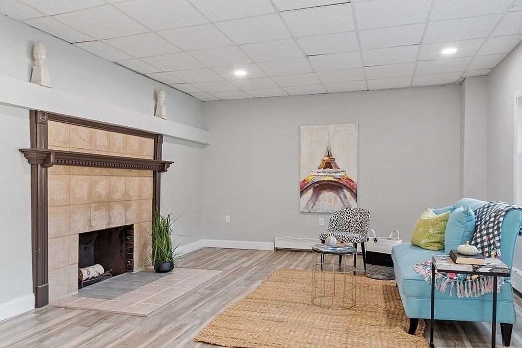 107 Edgemere Road Lynn, MA 01904 - Photo 11 of 42 Gallery Image 11