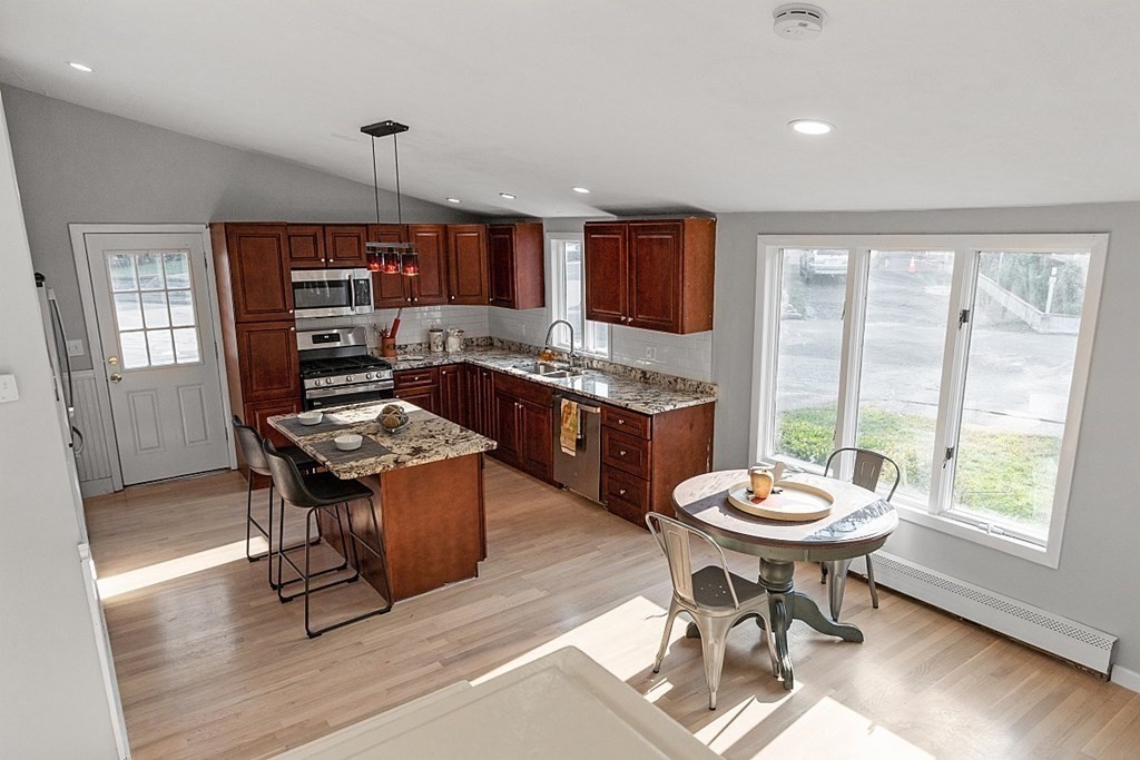 107 Edgemere Road Lynn, MA 01904 - Photo 24 of 42 Gallery Image 24