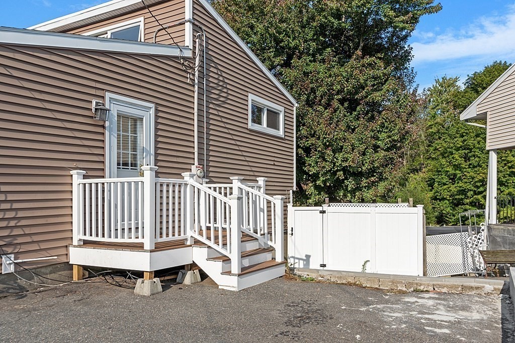 107 Edgemere Road Lynn, MA 01904 - Photo 39 of 42 Gallery Image 39