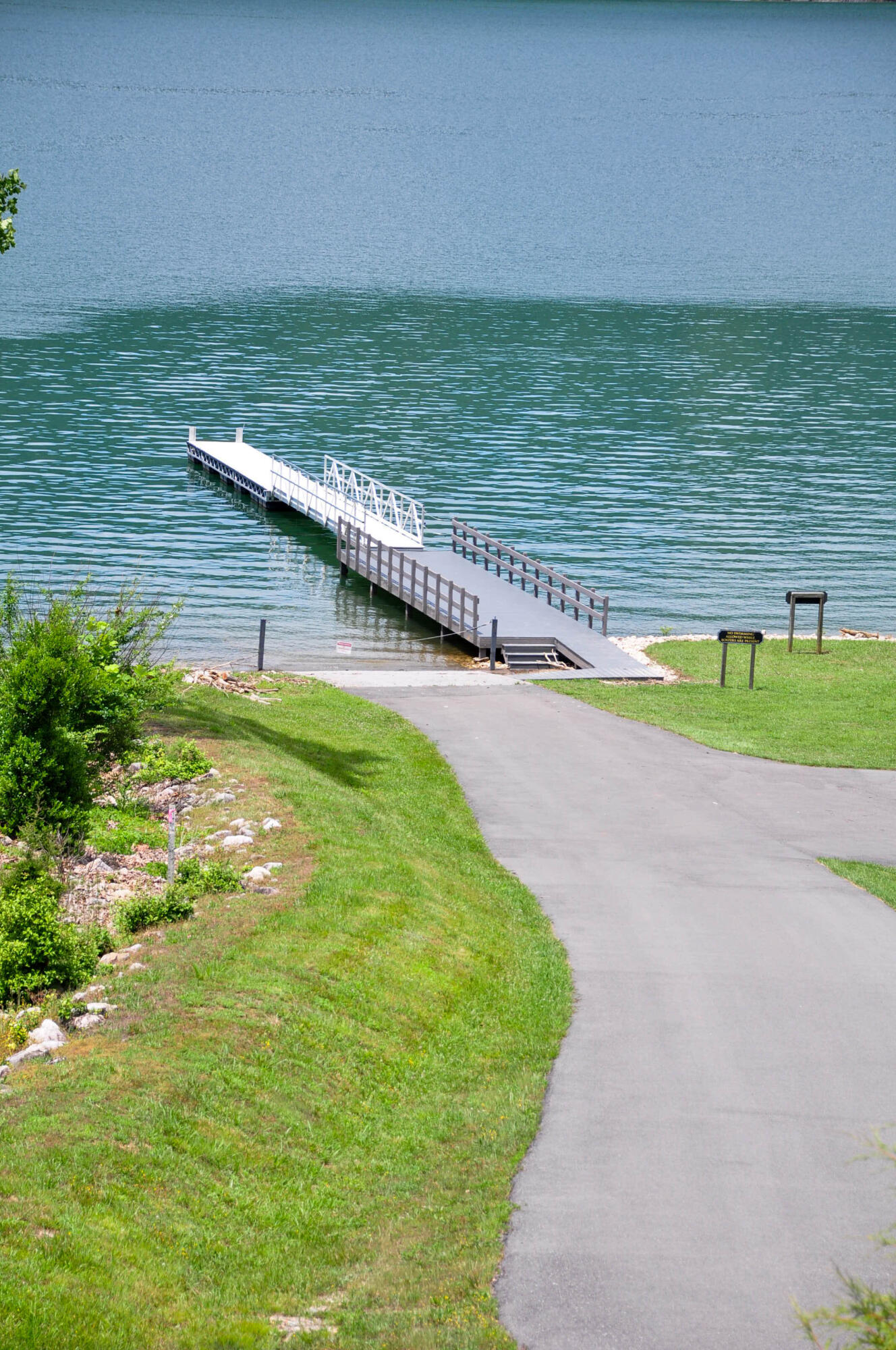 Lot 29 Harbour View Road, Unit 29 Butler, TN 37640 - Photo 19 of 21 DSC_5508