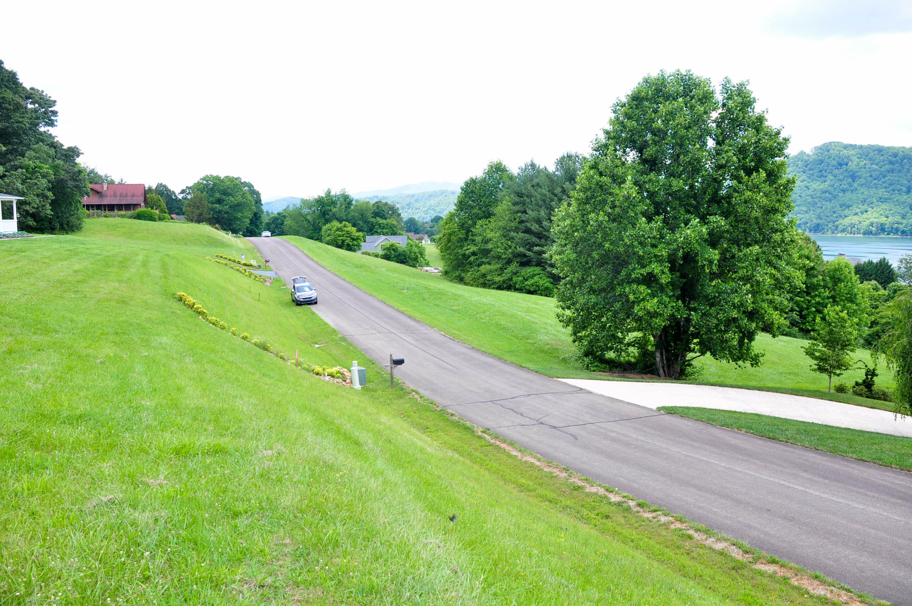 Lot 29 Harbour View Road, Unit 29 Butler, TN 37640 - Photo 10 of 21 DSC_5496