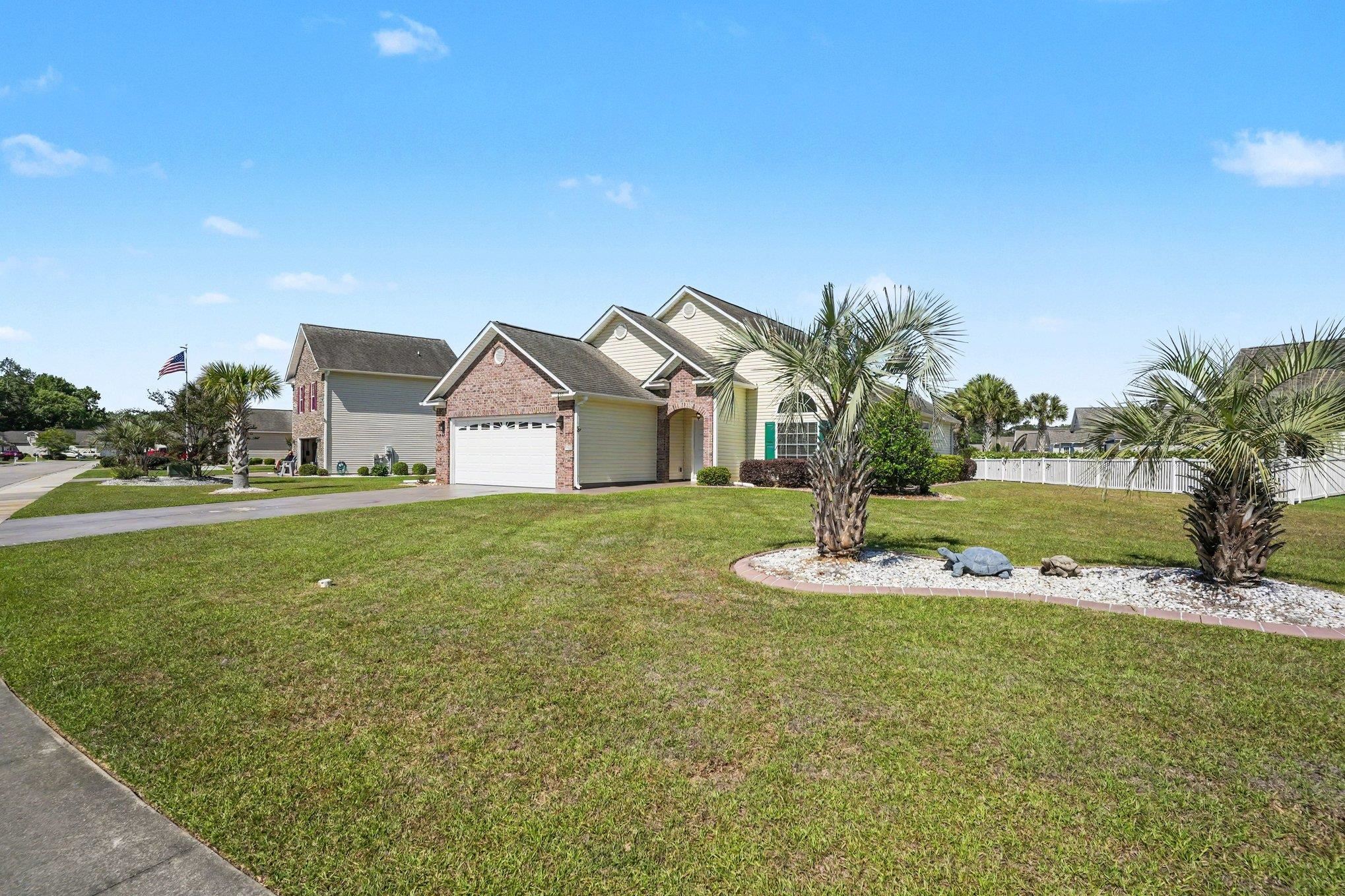 293 Southern Breezes Circle Murrells Inlet, SC 29576 - Photo 4 of 51