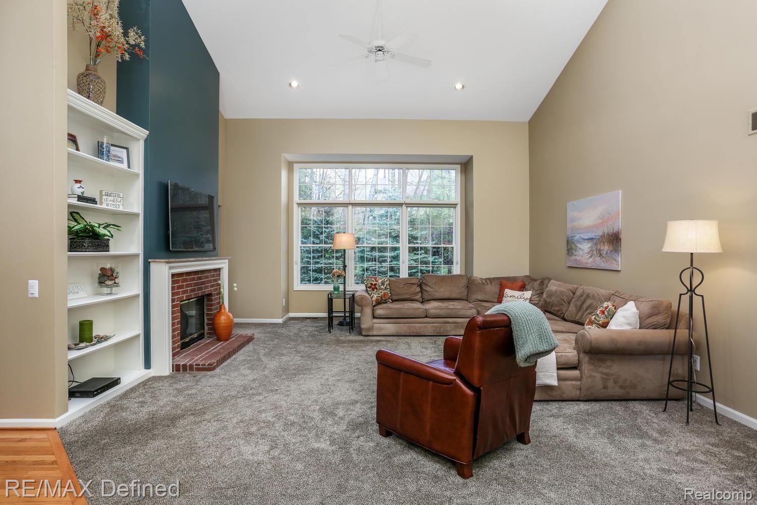 3818 Red Root Road Lake Orion, MI 48360 - Photo 13 of 41 Soaring Ceiling, Plush Carpet