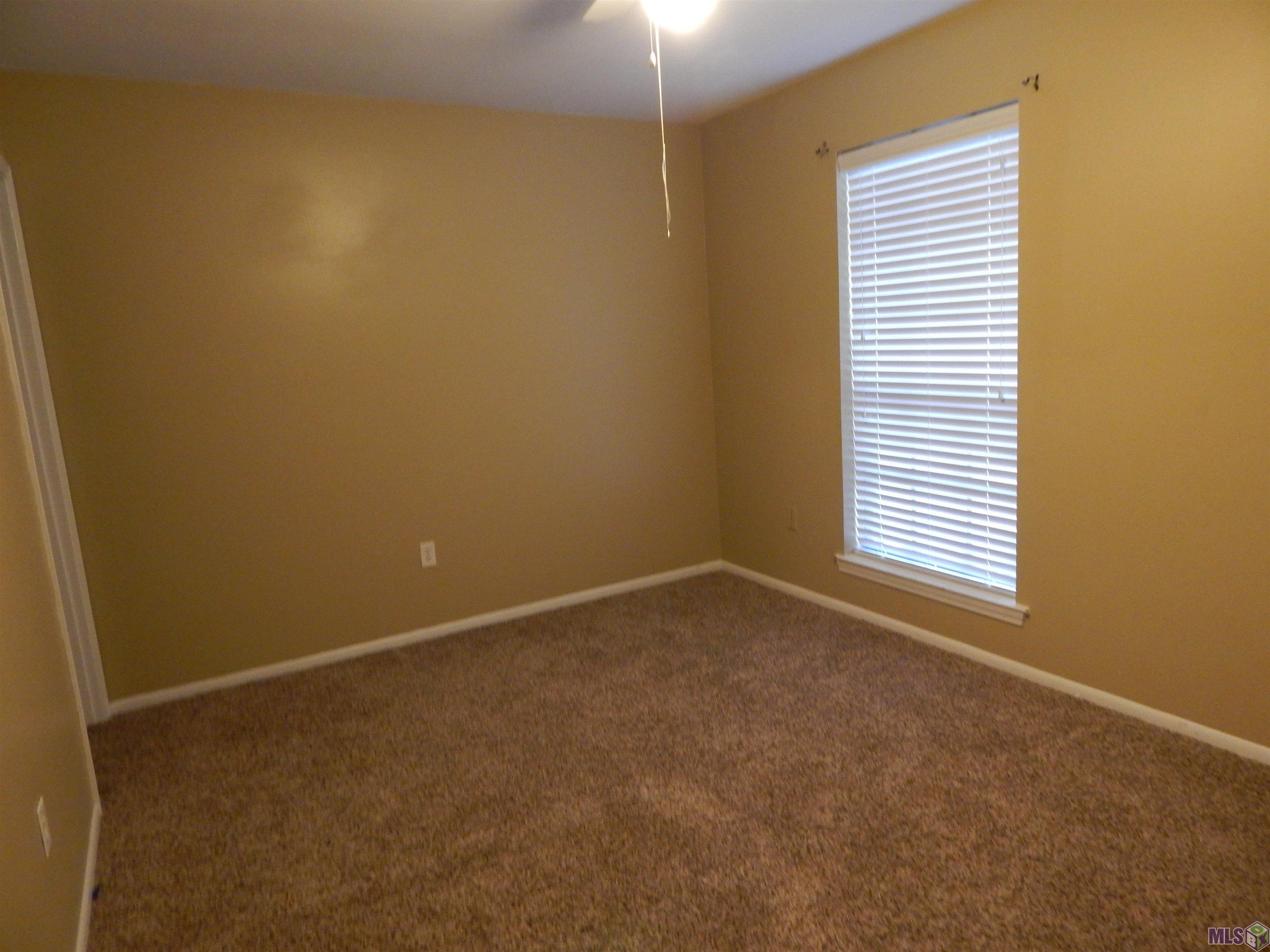 4352 Stumberg Lane Baton Rouge, LA 70816 - Photo 2 of 11