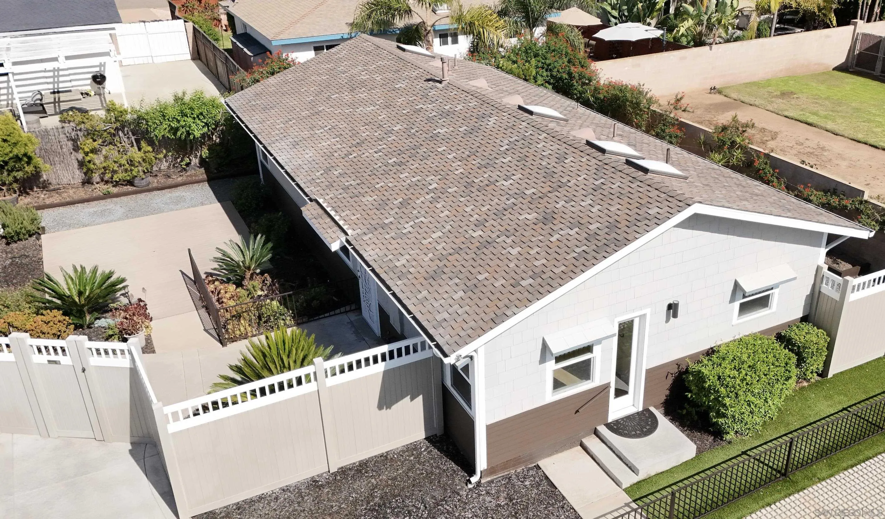 1027 Knowles Avenue Carlsbad, CA 92008 - Photo 22 of 42 a view of an outdoor space with seating area