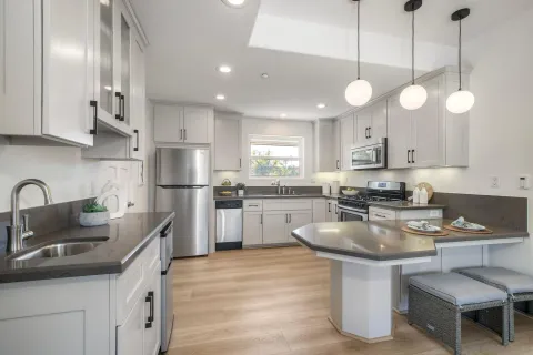 $2,250,000 | 1027 Knowles Avenue, Carlsbad, CA 92008