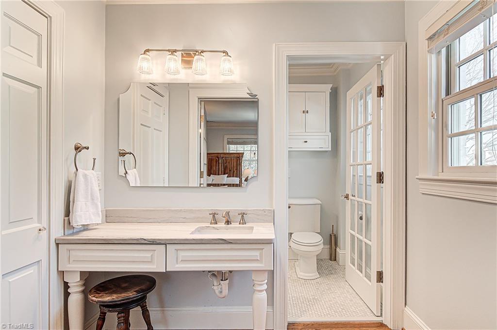 1656 Reynolda Road Winston-Salem, NC 27104 - Photo 24 of 30 Gallery Image 24