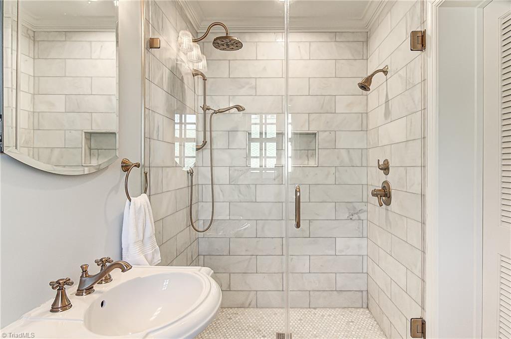 1656 Reynolda Road Winston-Salem, NC 27104 - Photo 25 of 30 Gallery Image 25