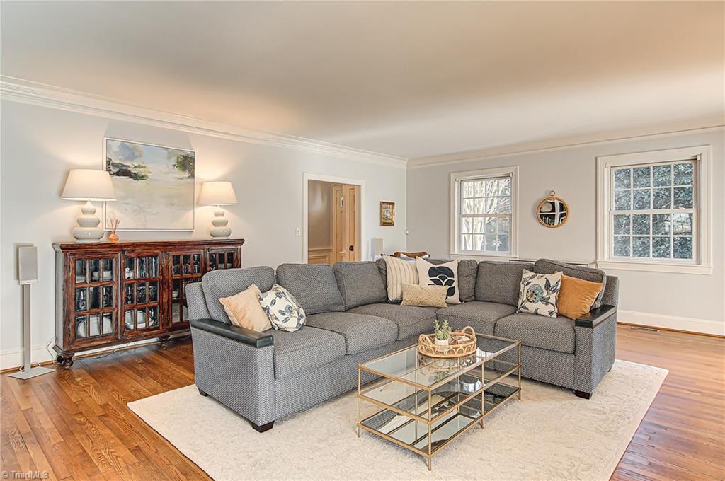 1656 Reynolda Road Winston-Salem, NC 27104 - Photo 5 of 30 Gallery Image 5