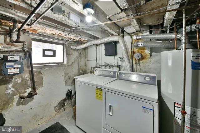 $1,700 | 3120 Almond Street, Philadelphia, PA 19134