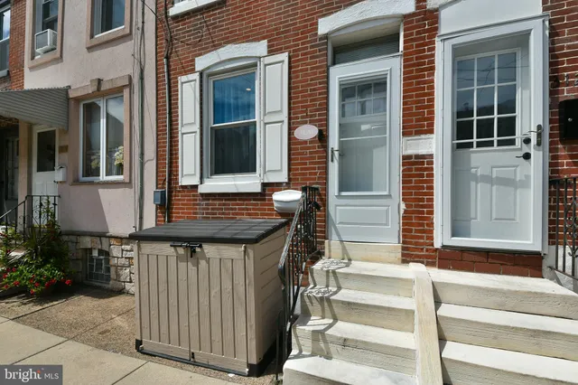 $1,700 | 3120 Almond Street, Philadelphia, PA 19134
