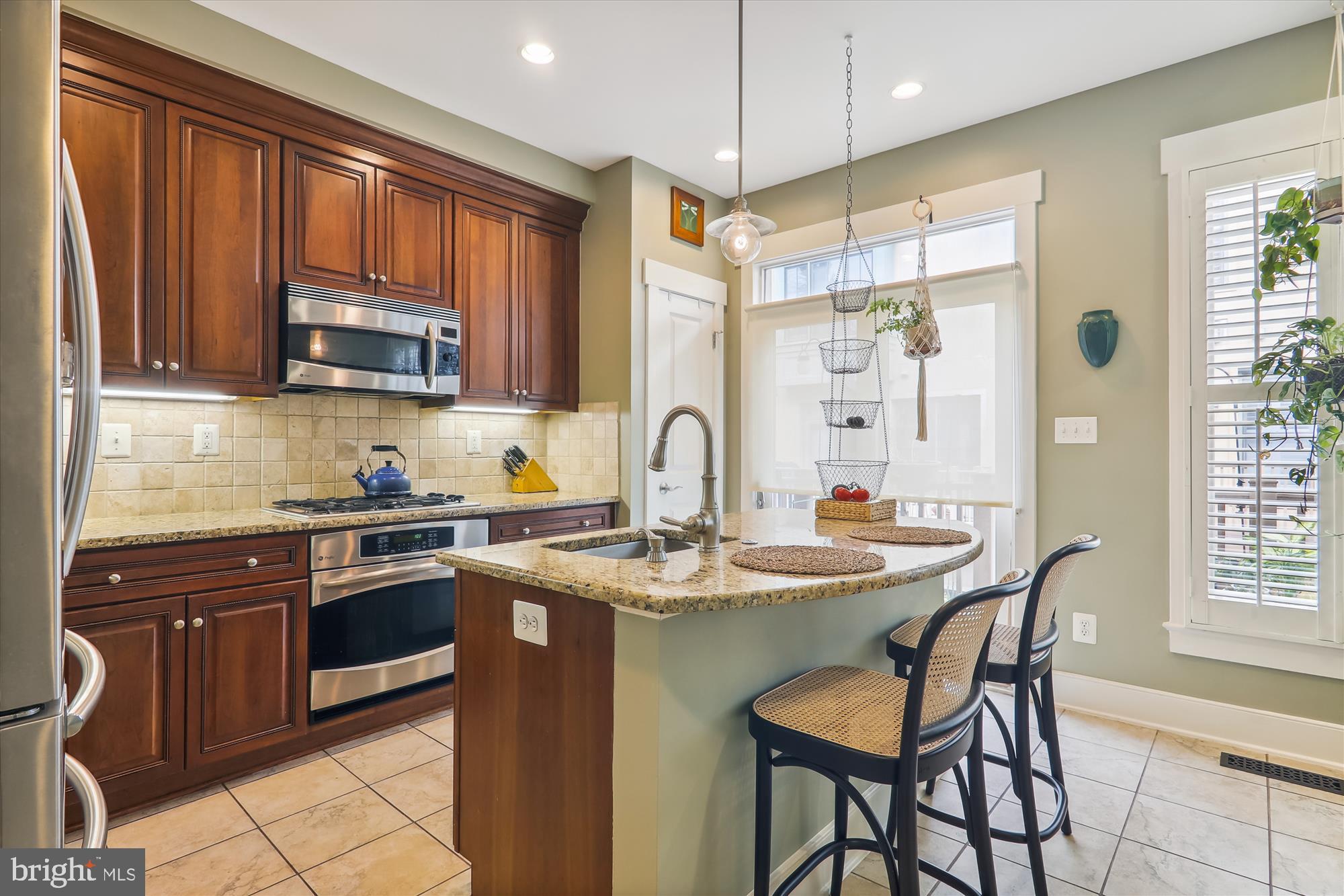 2735 Linden Lane Silver Spring, MD 20910 - Photo 10 of 92 Kitchen