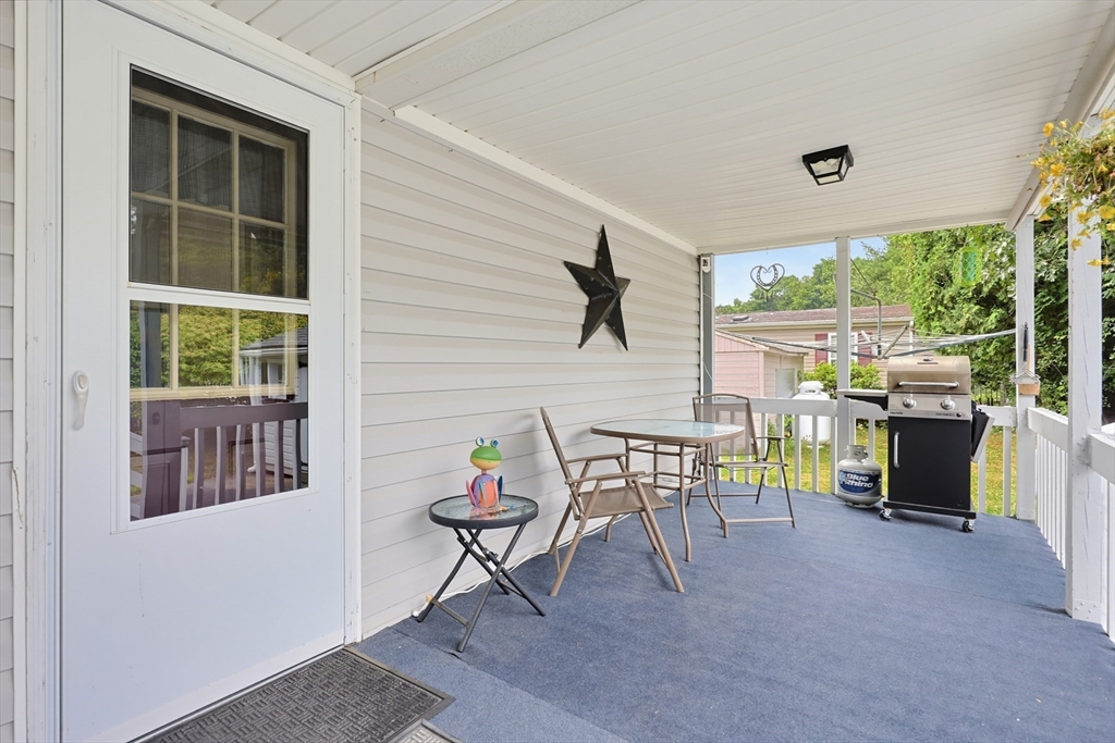 12 Fox Run Brookfield, MA 01506 - Photo 35 of 42