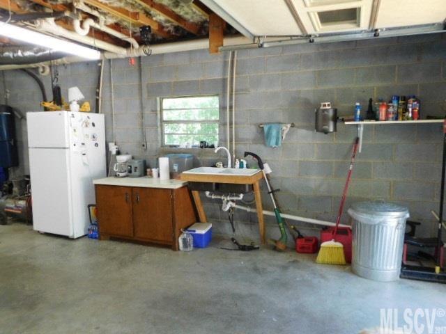 3723 Methodist Park Road Valdese, NC 28690 - Photo 9 of 25