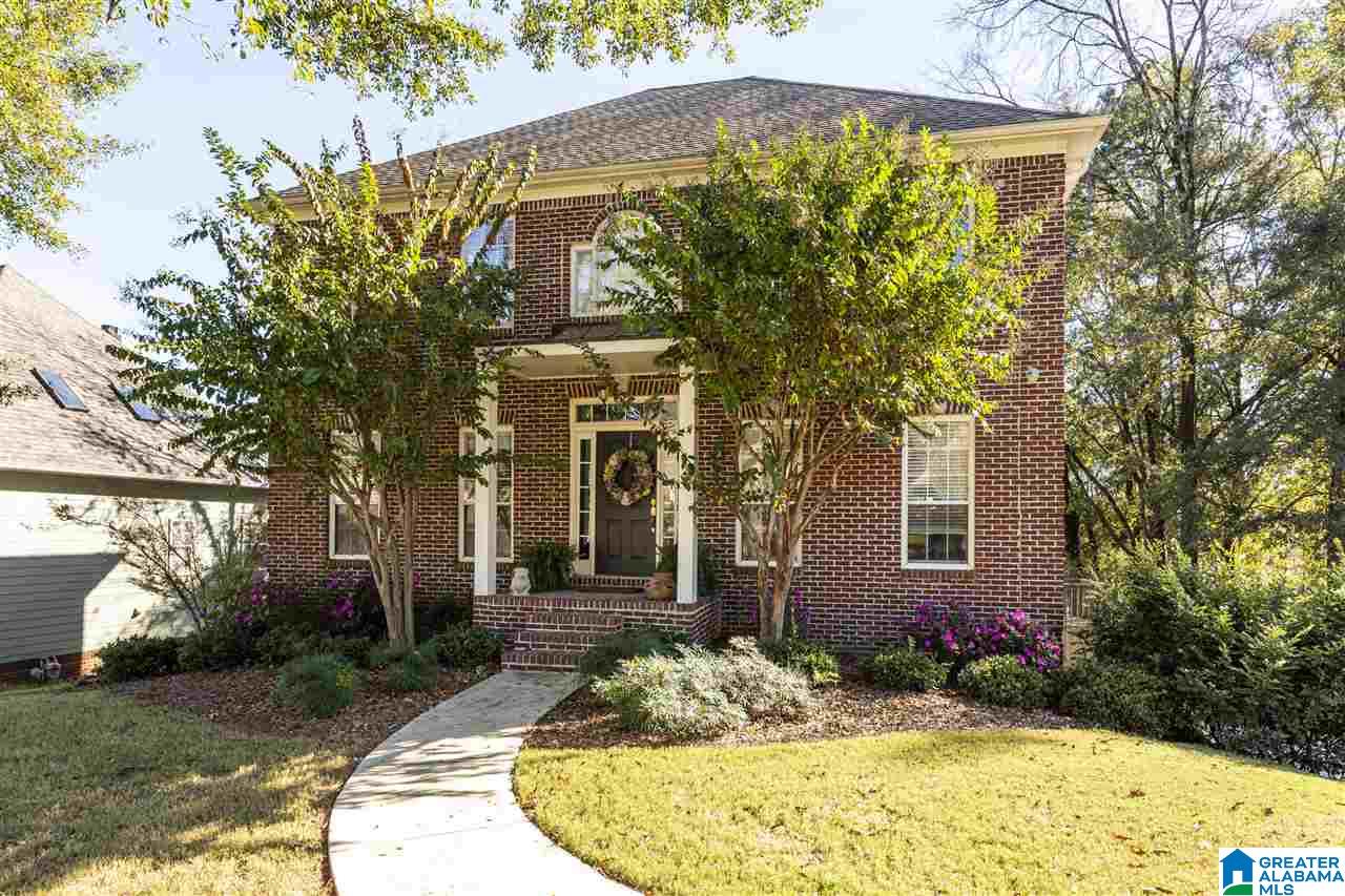 120 Oakbrooke Lane Alabaster, AL 35007 - Photo 2 of 49