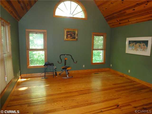 212 Ashburn Road Cumberland, VA 23040 - Photo 4 of 10 Gallery Image 4