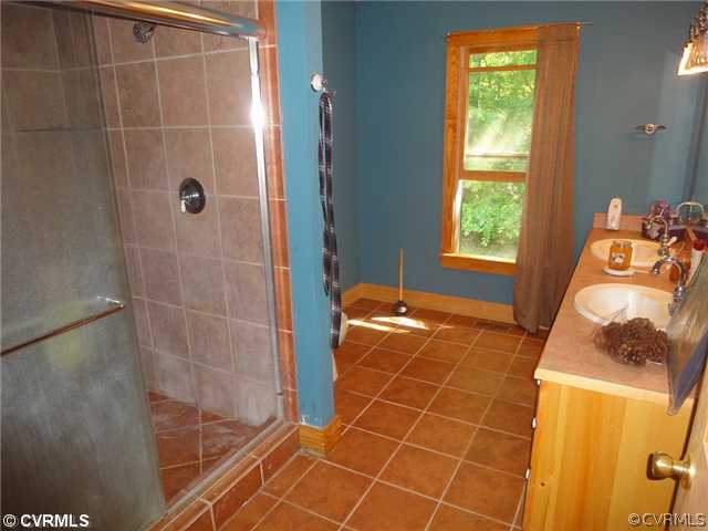 212 Ashburn Road Cumberland, VA 23040 - Photo 8 of 10 Gallery Image 8