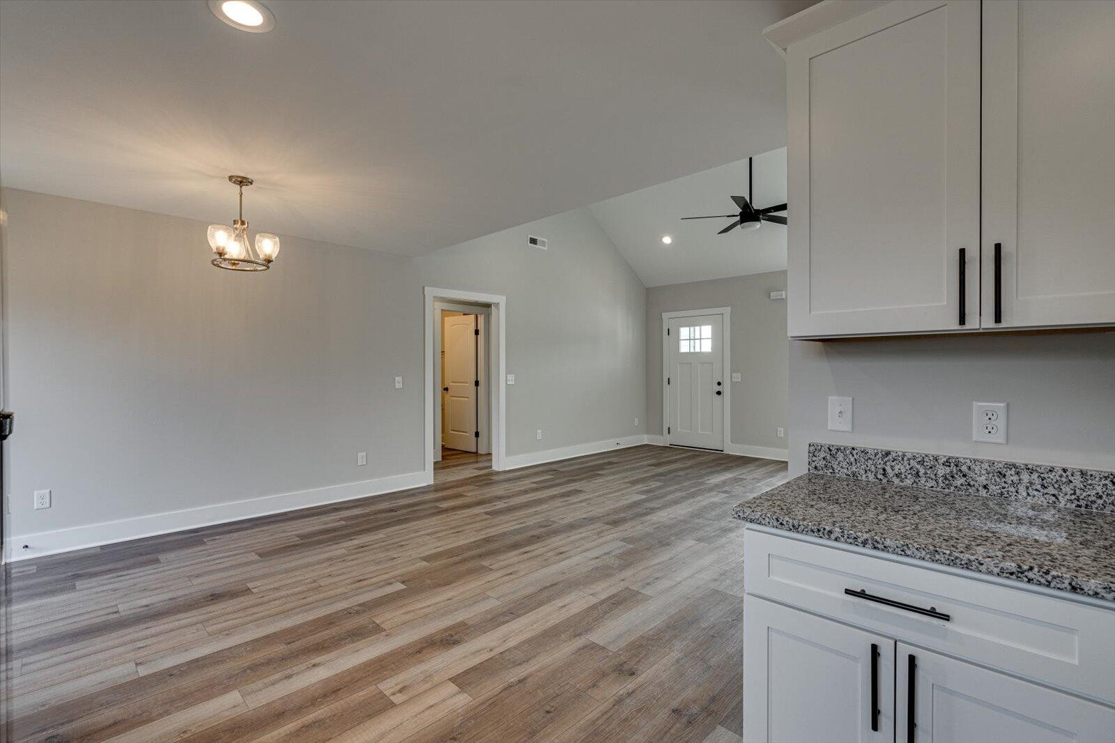 104 Co Road Athens, TN 37303 - Photo 12 of 24 Gallery Image 12