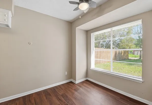 $1,700 | 3120 Royal Street, Baytown, TX 77521