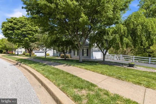 $3,600 | 307 Winterthur Lane, Newark, DE 19711