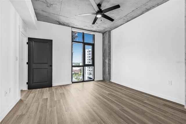 $2,617 | 221 Main Street North, Unit 1305, St. Petersburg, FL 33716