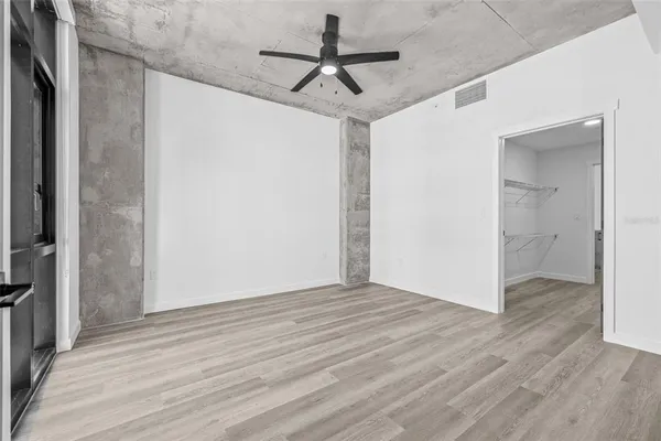 $2,488 | 221 Main Street North, Unit 1205, St. Petersburg, FL 33716