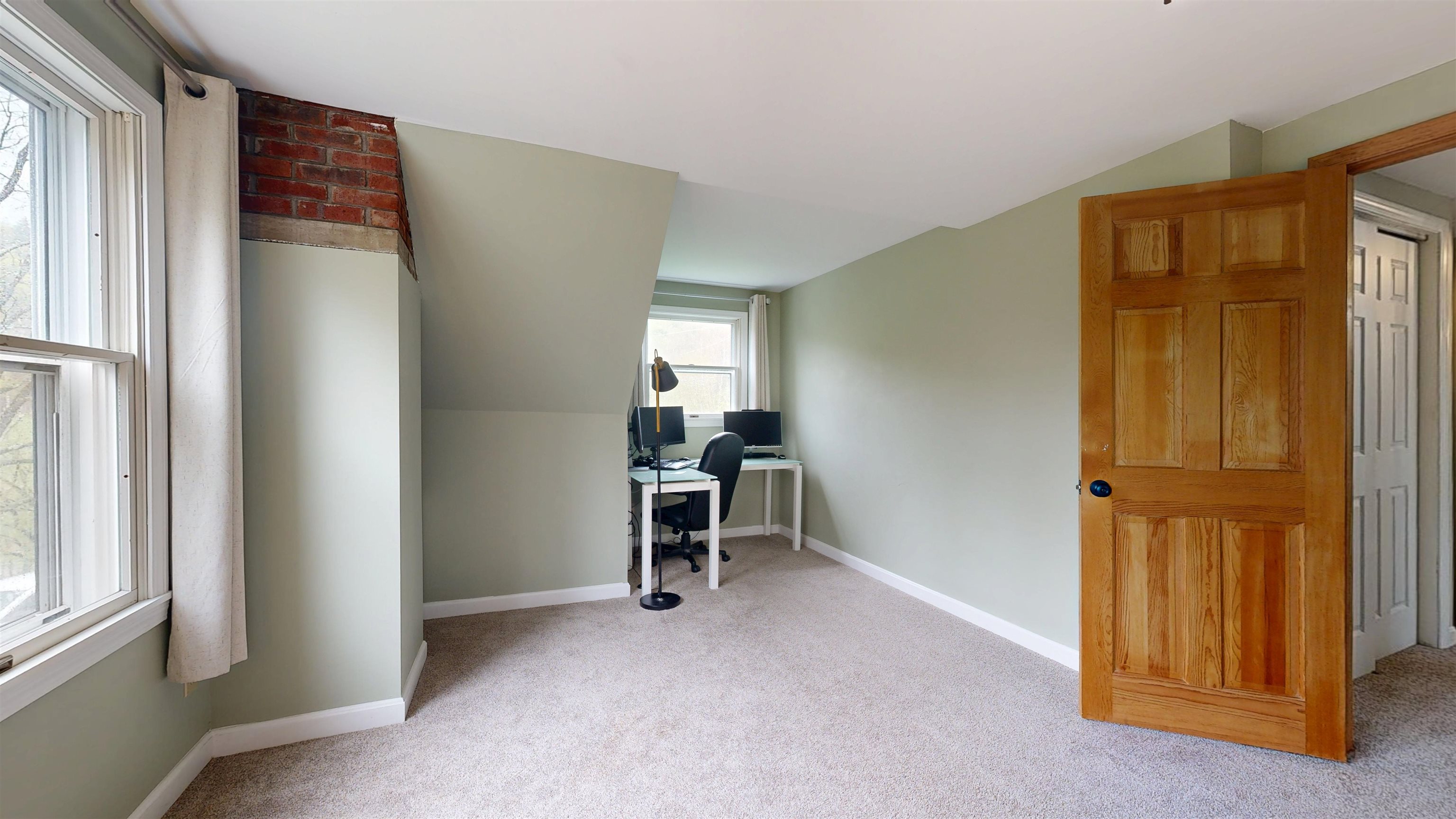 9248 Main Road Huntington, VT 05462 - Photo 17 of 26 Gallery Image 17