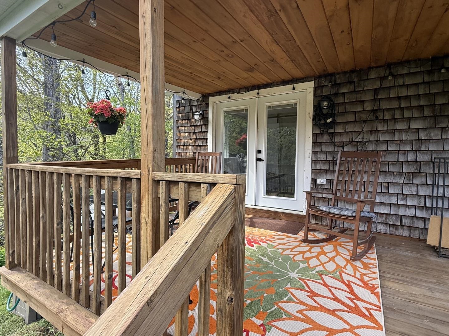 9248 Main Road Huntington, VT 05462 - Photo 19 of 26 Gallery Image 19