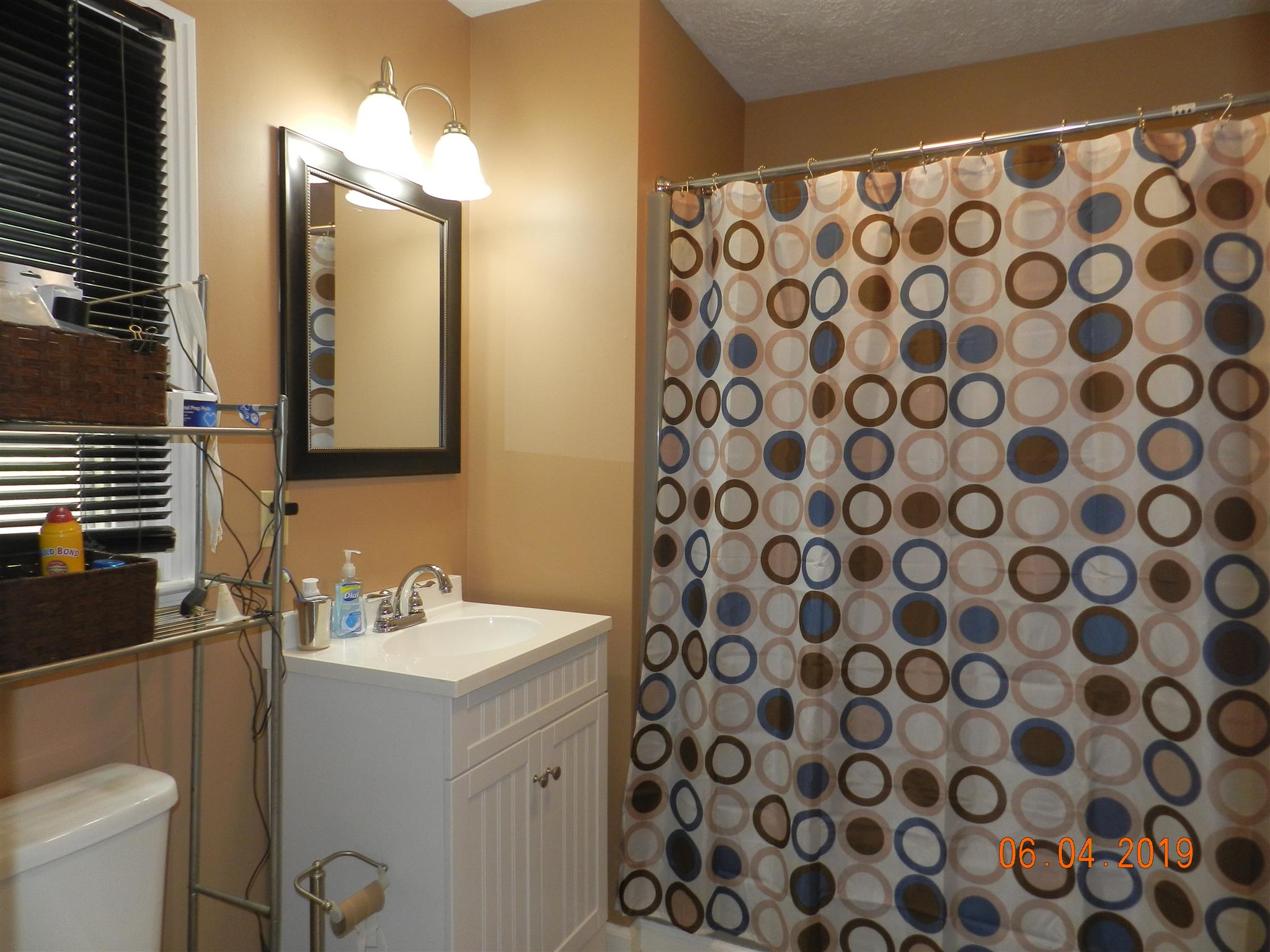 910 Rossview Road Clarksville, TN 37043 - Photo 17 of 22 Gallery Image 17
