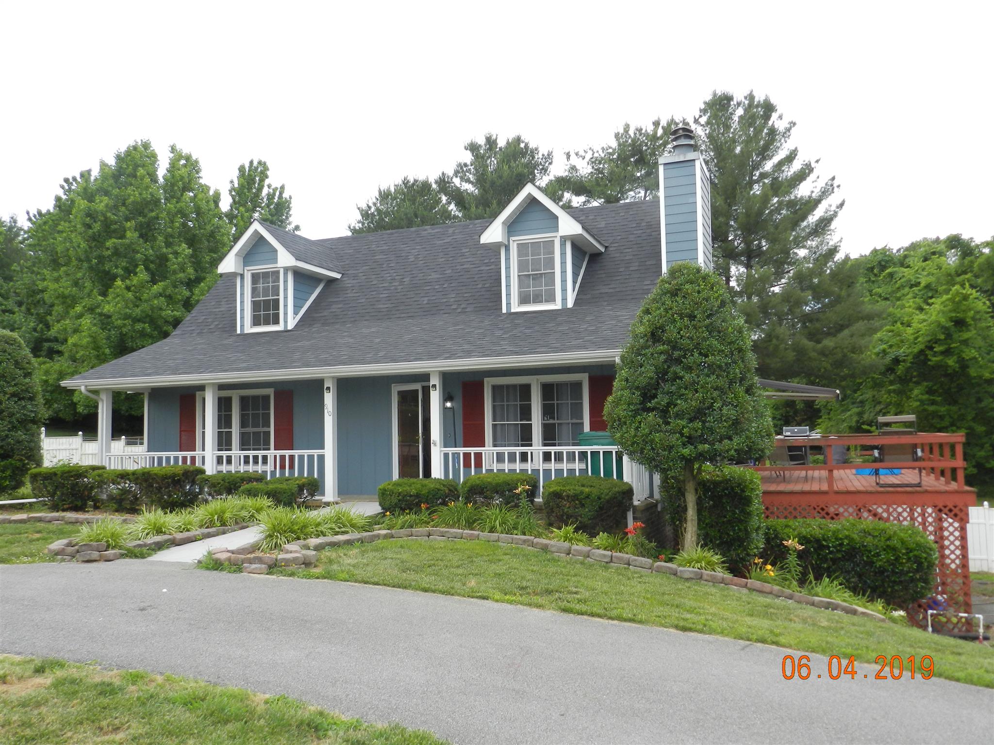 910 Rossview Road Clarksville, TN 37043 - Photo 21 of 22 Gallery Image 21