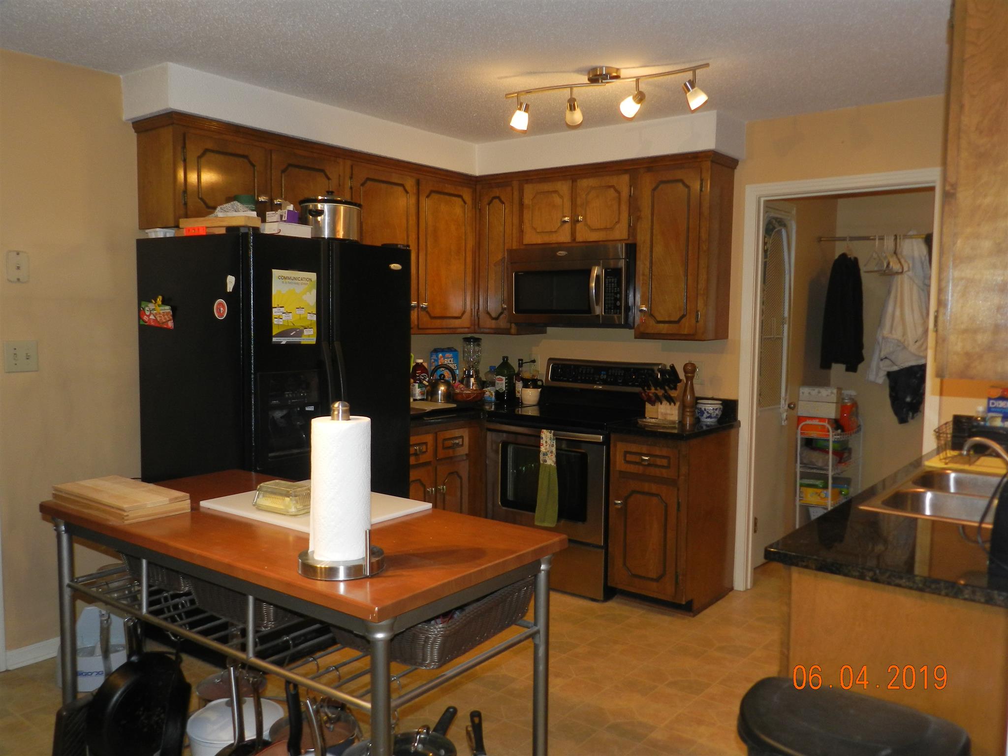 910 Rossview Road Clarksville, TN 37043 - Photo 6 of 22 Gallery Image 6
