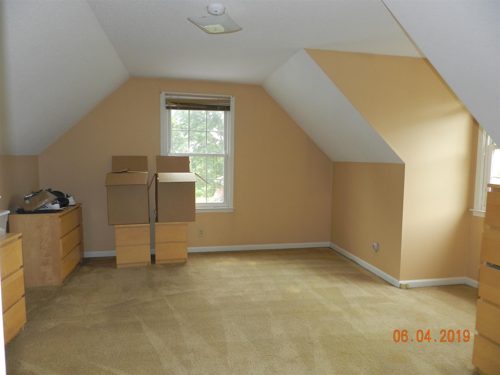 910 Rossview Road Clarksville, TN 37043 - Photo 10 of 22 Gallery Image 10