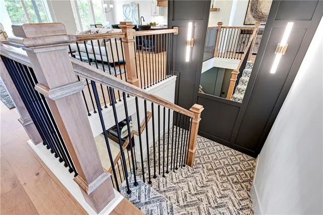 $909,900 | 24933 West 98th Place, Lenexa, KS 66227