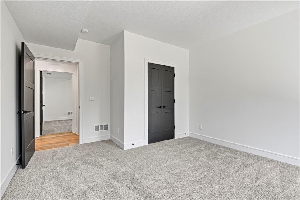 24933 West 98th Place Lenexa, KS 66227 - Photo 34 of 37