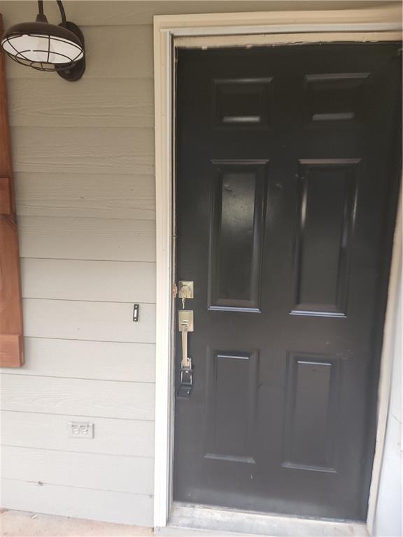 6130 Geiger Street Northwest Covington, GA 30014 - Photo 5 of 23 a close view of closet