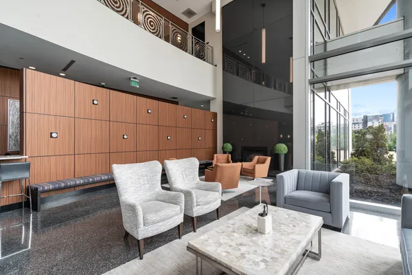 $2,350 | 335 Bridge Street Northwest, Unit 1705, Grand Rapids, MI 49504