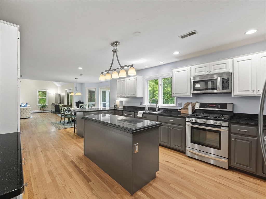 200 Newtown Road Acton, MA 01720 - Photo 6 of 42 Gallery Image 6
