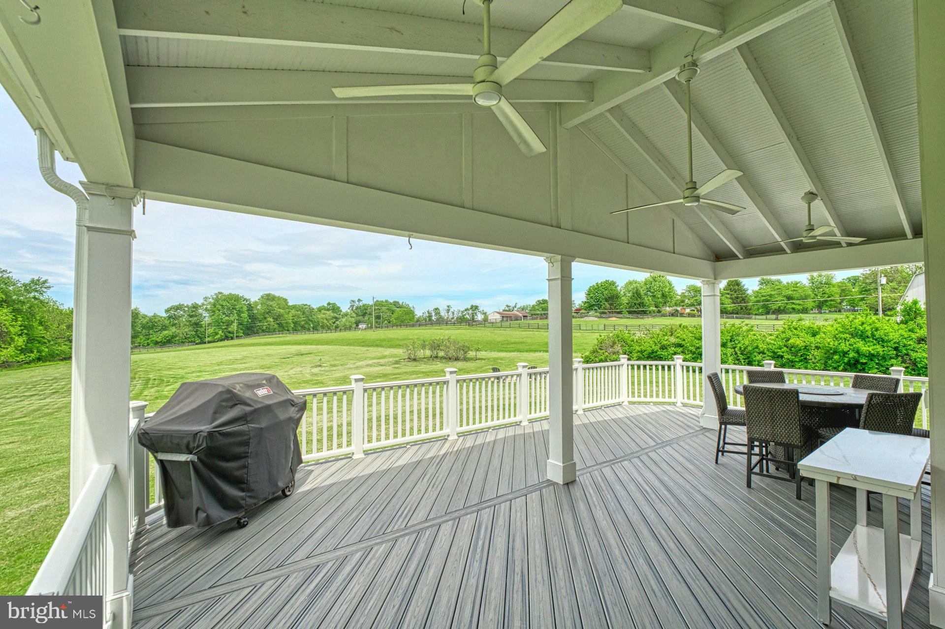 17045 Hamilton Station Road Hamilton, VA 20158 - Photo 58 of 81 Custom covered deck