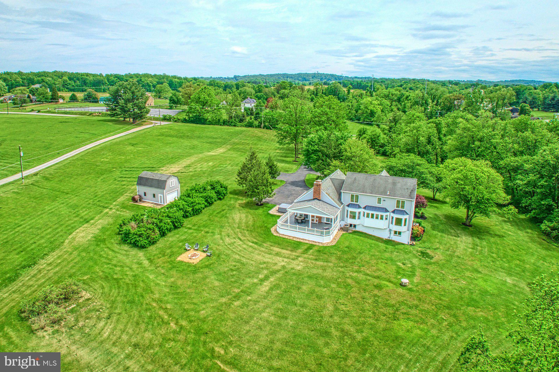 17045 Hamilton Station Road Hamilton, VA 20158 - Photo 64 of 81 So private and serene but so convenient