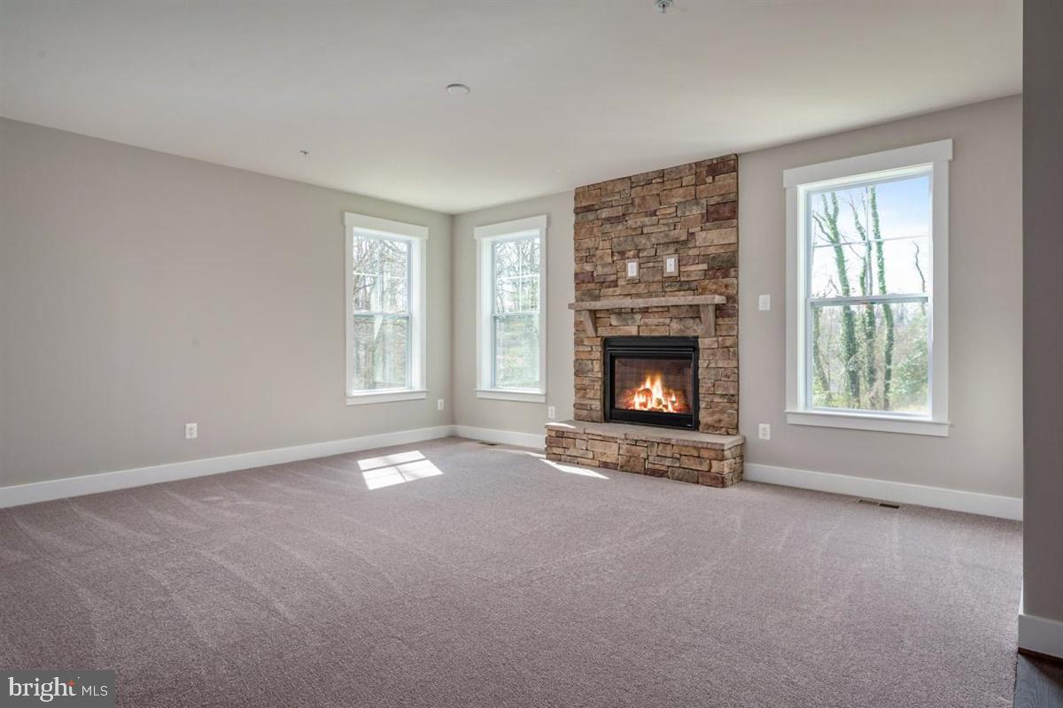 558 Broadneck Road Annapolis, MD 21409 - Photo 13 of 46 Gallery Image 13
