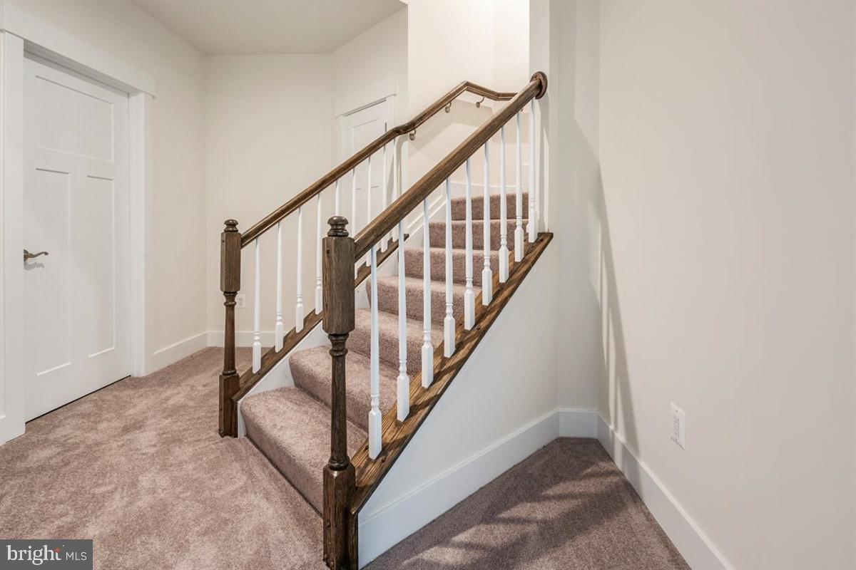 558 Broadneck Road Annapolis, MD 21409 - Photo 40 of 46 Gallery Image 40