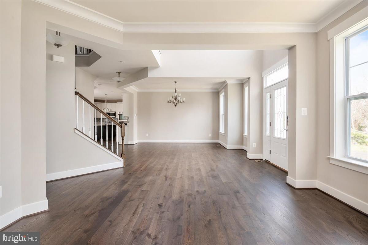 558 Broadneck Road Annapolis, MD 21409 - Photo 6 of 46 Gallery Image 6