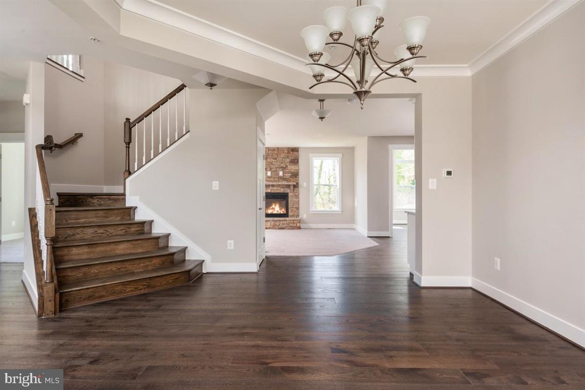 558 Broadneck Road Annapolis, MD 21409 - Photo 7 of 46 Gallery Image 7