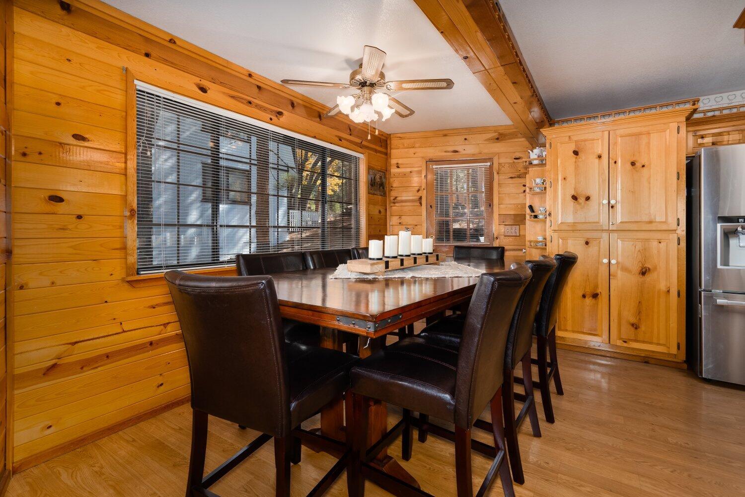 42363 Paramount Road Big Bear Lake, CA 92315 - Photo 17 of 38 a dining room with furniture and window