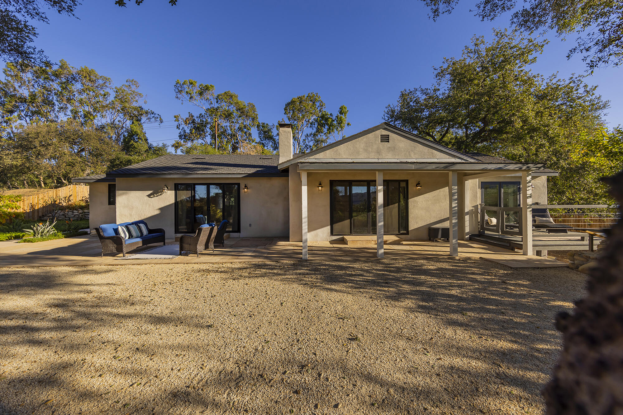 1068 Cuyama Road Ojai, CA 93023 - Photo 38 of 43 a front view of a house with a porch