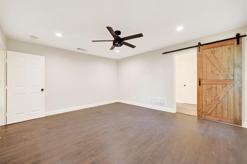 1002 Meridith Drive Terrell, TX 75160 - Photo 10 of 19