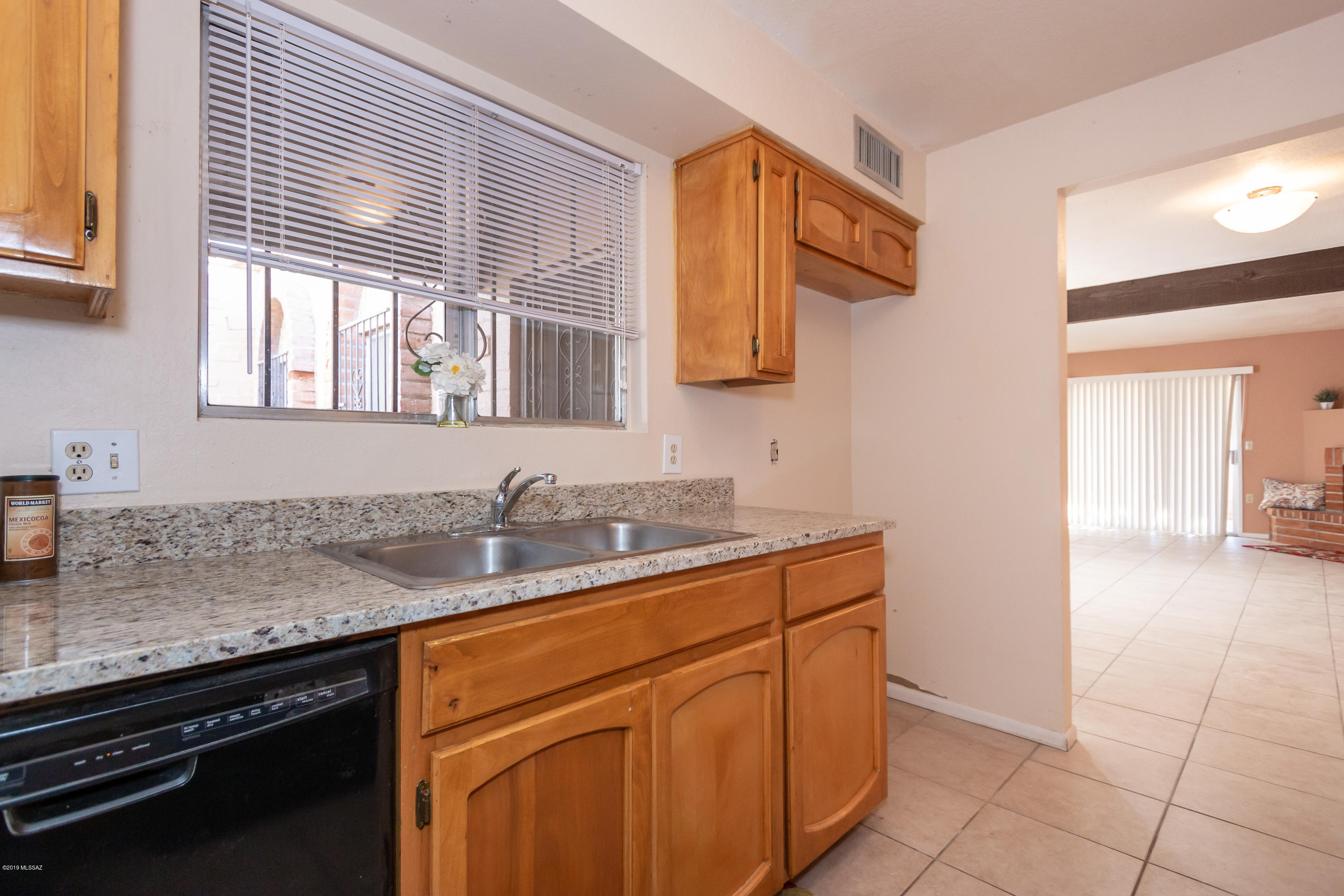4250 East Blanton Road Tucson, AZ 85712 - Photo 13 of 37